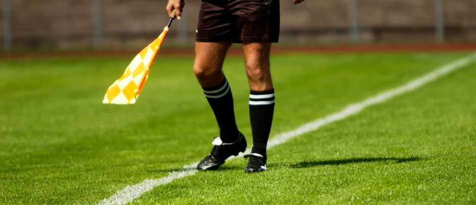 BECOME A U.S. SOCCER CERTIFIED REFEREE